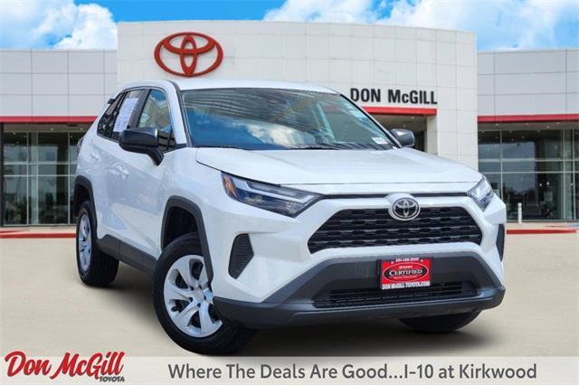 2024 toyota rav4 le