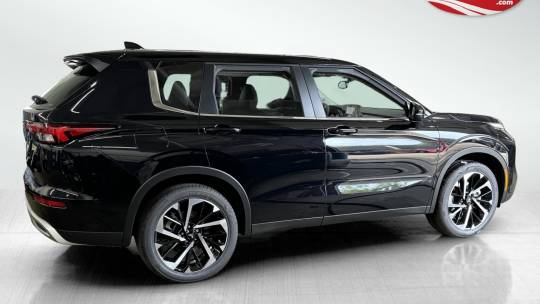 2024 Mitsubishi Outlander