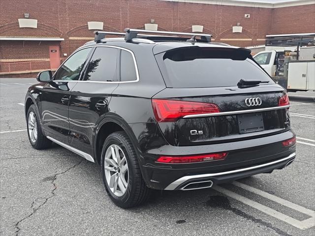 2022 audi q5 45 s line premium