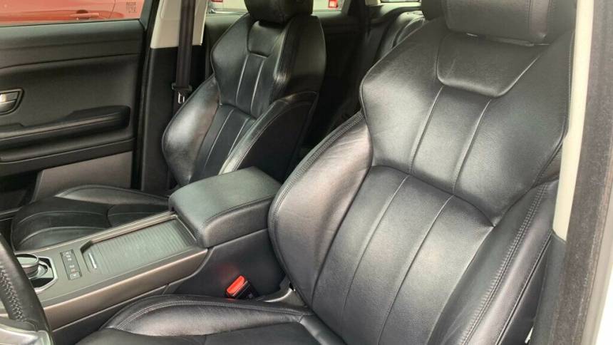 2018 land rover range rover evoque se