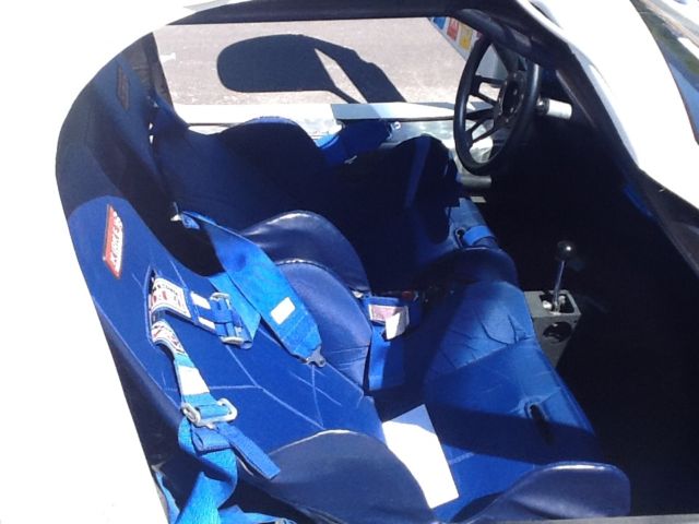 !966 ford gt 40 replicia