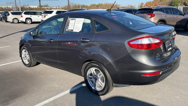 2019 ford fiesta se
