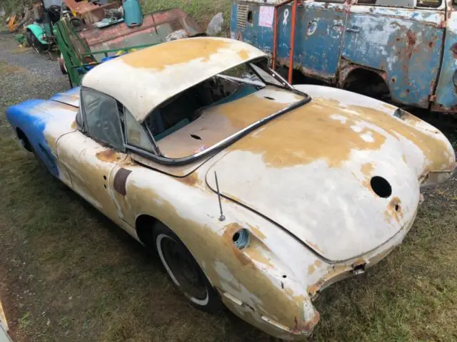 1959 chevrolet corvette convertible with hardtop (frame is solid)