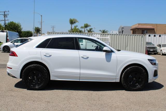 2023 audi q8 55 premium plus