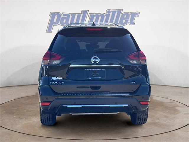 2020 nissan rogue sl