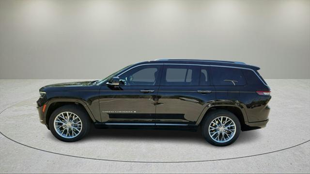 2023 jeep grand cherokee l summit