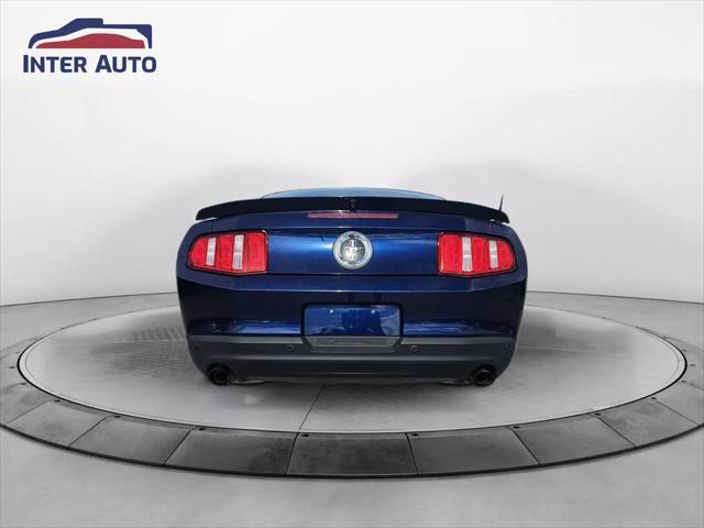 2012 ford mustang v6 premium