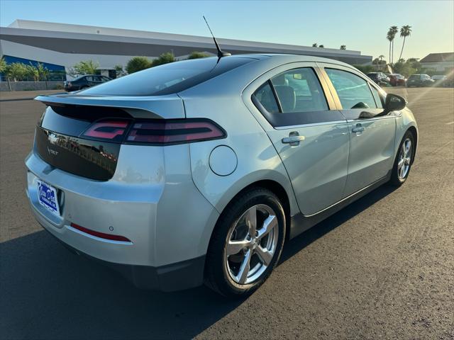 2012 chevrolet volt base