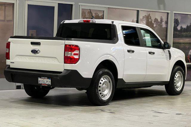 2022 ford maverick lariat