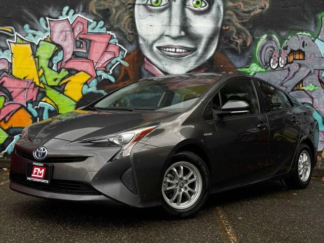 2016 toyota prius two