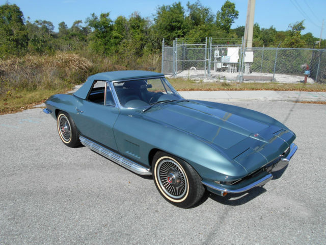 1967 chevrolet corvette convertible,lynndale blue,4 spd,numbers matching, rare!!