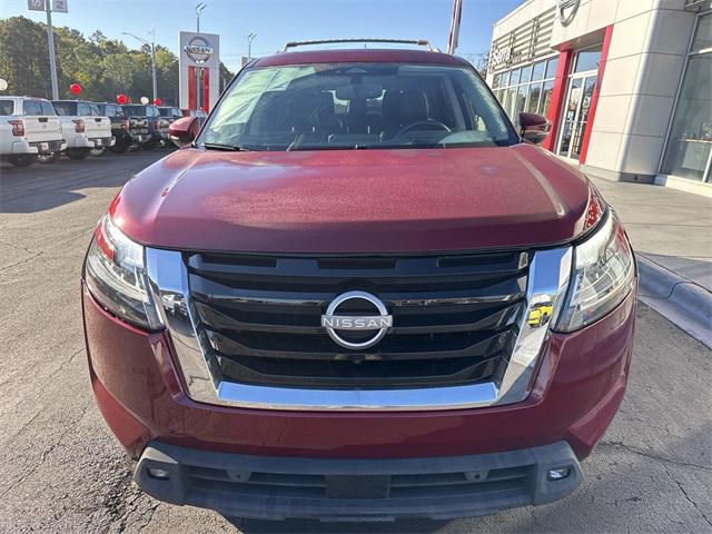 2022 nissan pathfinder platinum 4wd