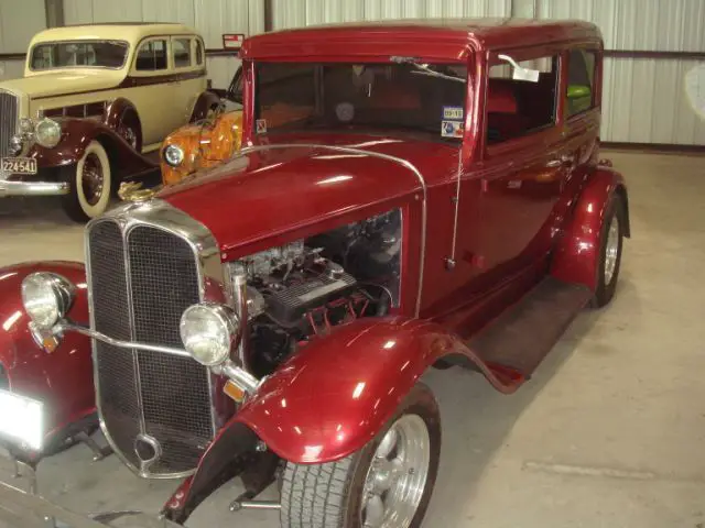 1930 pontiac 2 door sedan street rod