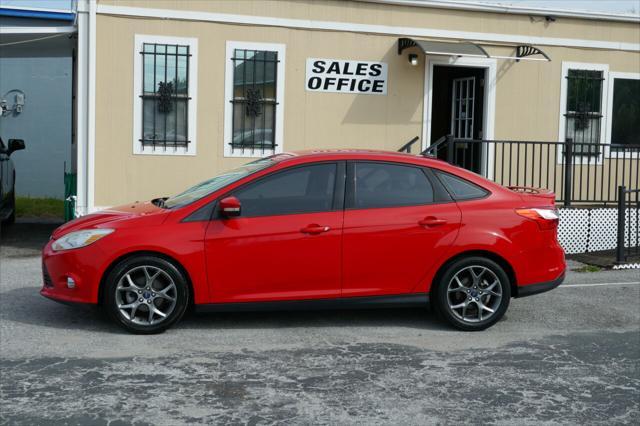 2013 ford focus se