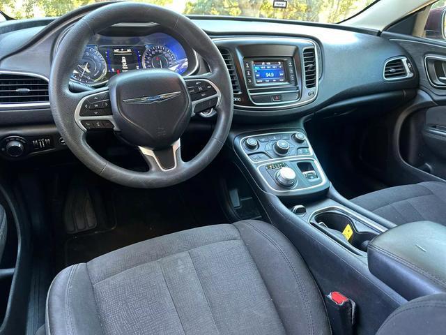 2016 chrysler 200 limited
