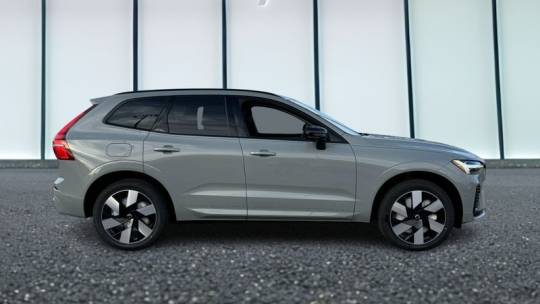 2025 Volvo XC60
