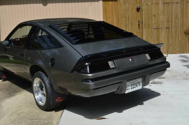 1977 chevrolet monza 2+2 fully restored, crate engine 350, wilwood, efi, 400+hp