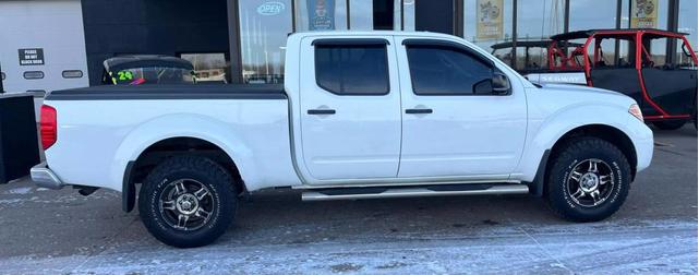 2016 nissan frontier sv