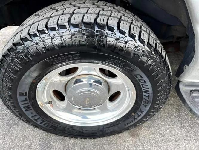 2011 ford e350 super duty passenger xlt extended van 3d in lexington, kentucky