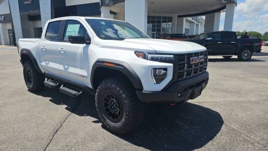 2024 GMC Canyon