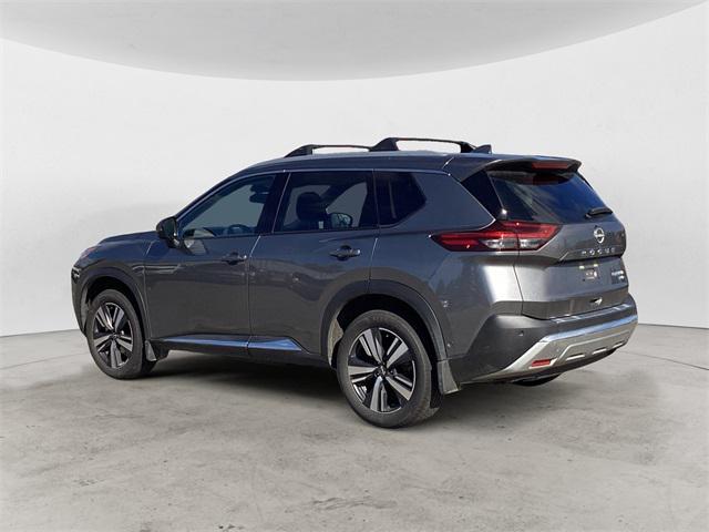 2022 nissan rogue platinum