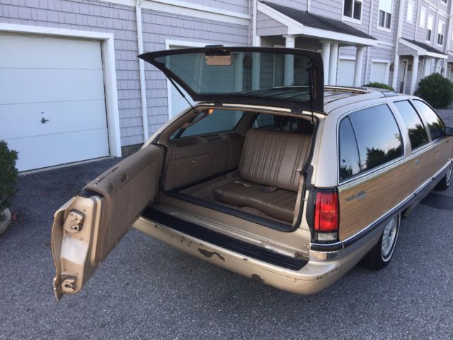 1993 buick roadmaster wagon 61k tow package 3rd row leather immaculate $6800