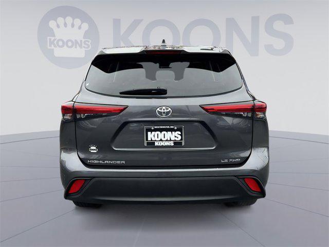 2021 toyota highlander le