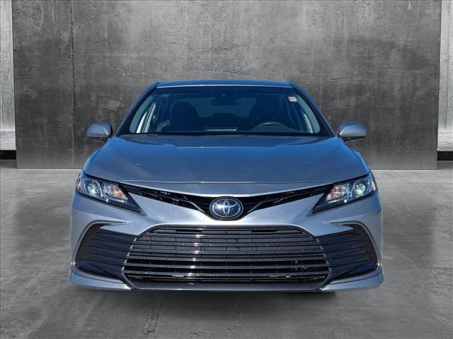 2023 toyota camry le