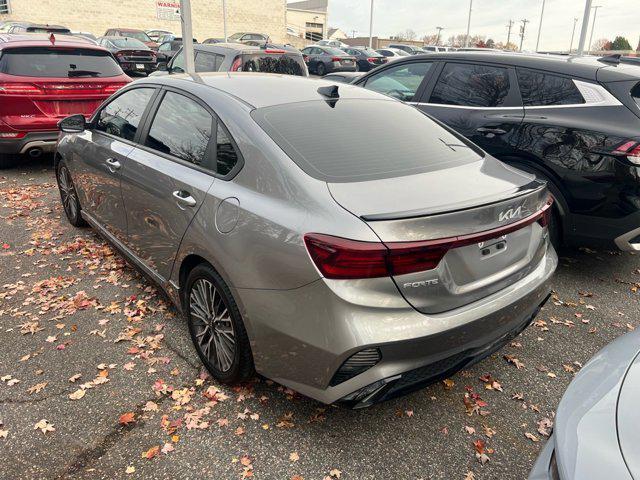 2023 kia forte gt-line