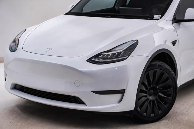 2023 tesla model y long range