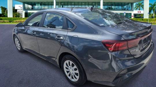 2022 kia forte fe