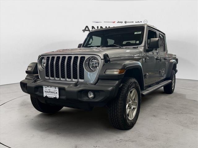2020 jeep gladiator sport