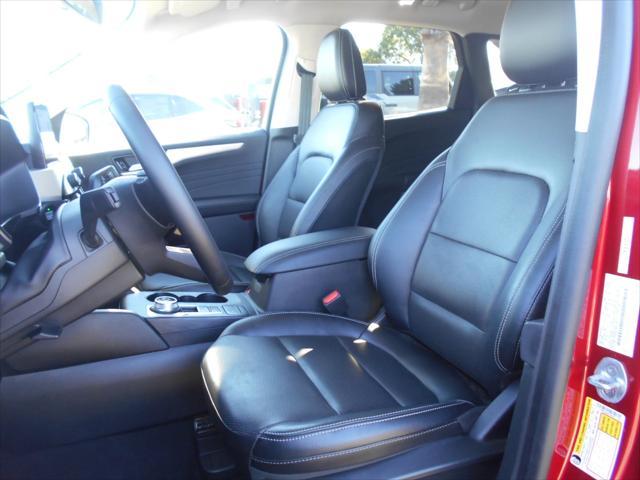 2022 ford escape sel