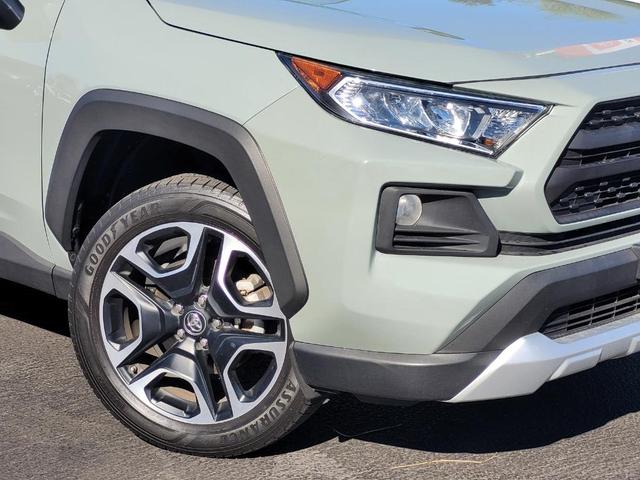 2019 toyota rav4 adventure