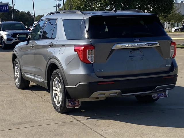 2021 ford explorer xlt