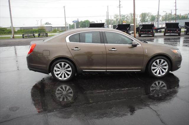 2015 lincoln mks base