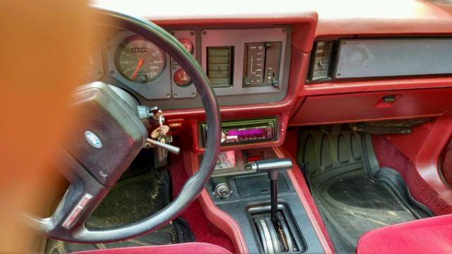 1984 ford mustang lx convertible 2-door 5.0l