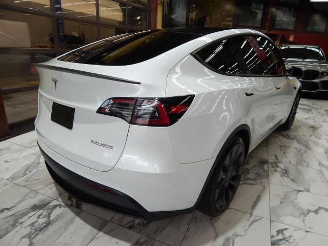 2021 tesla model y performance