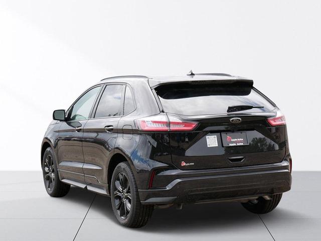 2024 ford edge se