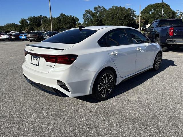 2024 kia forte gt-line