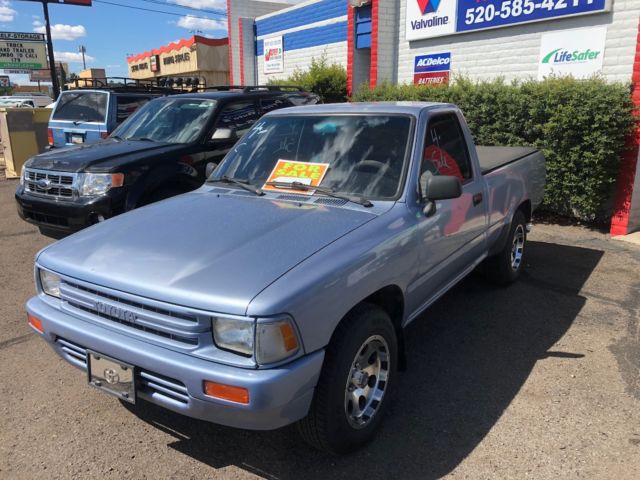 1989 toyota pick up!!!