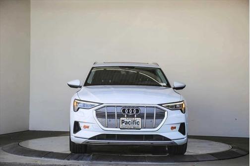 2019 audi e-tron
