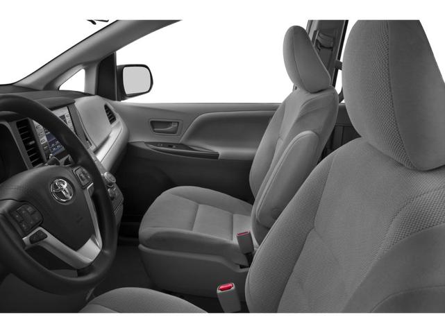 2019 toyota sienna xle