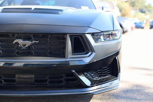 2024 ford mustang dark horse