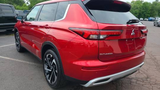 2024 Mitsubishi Outlander