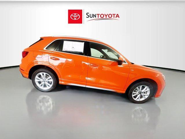 2023 audi q3 45 s line premium