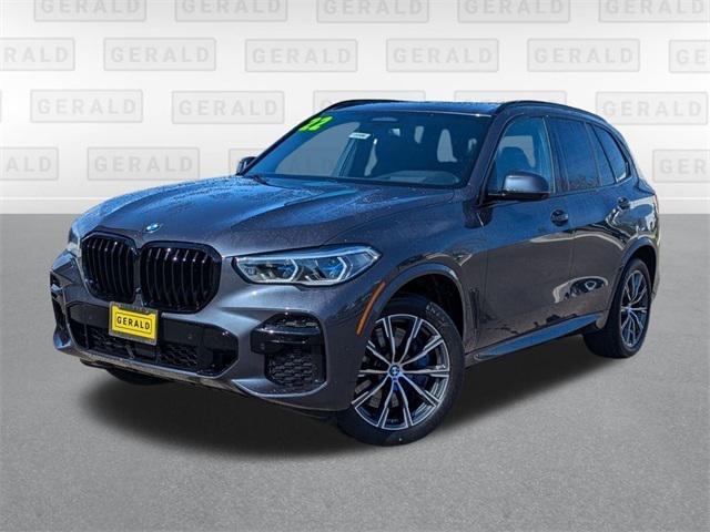 2022 bmw x5 m50i