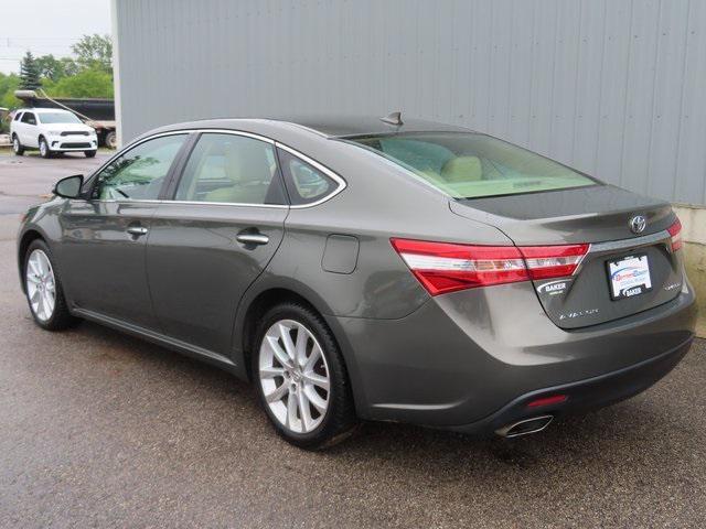 2013 toyota avalon limited
