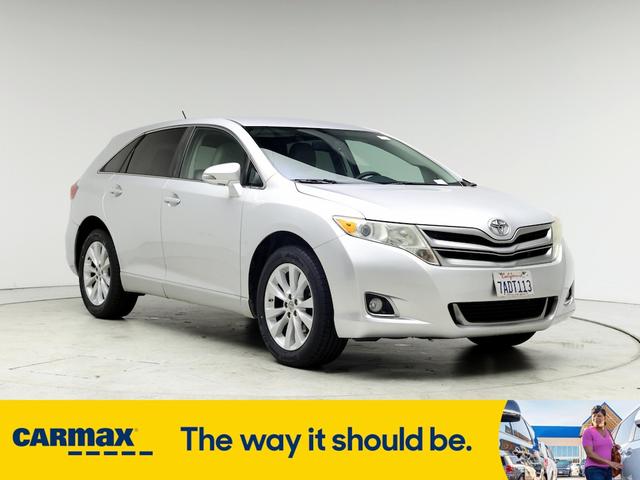 2013 toyota venza le