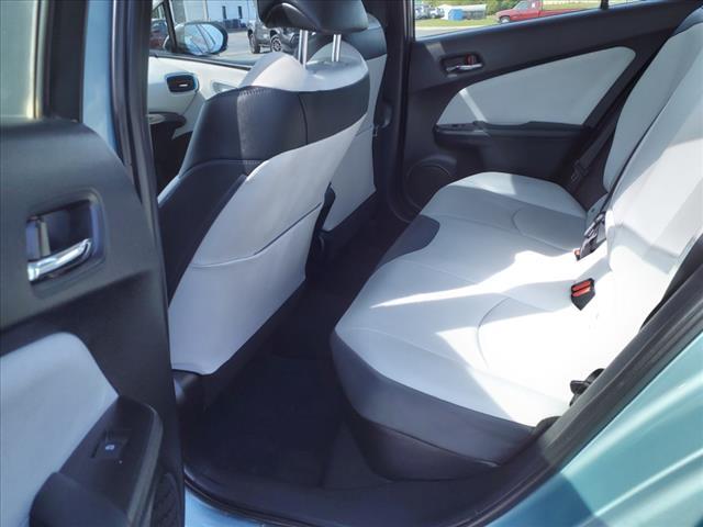 2016 toyota prius two eco